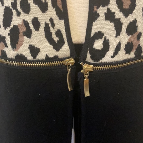 Chicos leopard print open front convertible cardigan - Picture 4 of 10